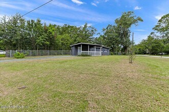 6906 Bernay Ave in Jacksonville, FL - Building Photo - Building Photo
