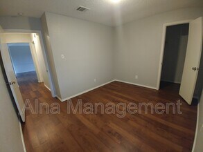 6461 Whitehurst Dr in Watauga, TX - Building Photo - Building Photo