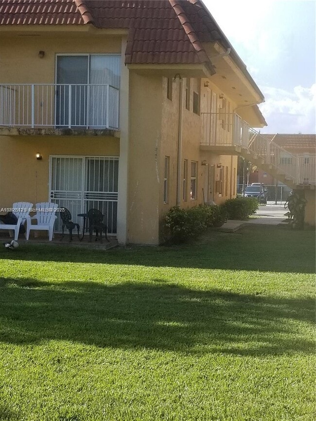 property at 7121 SW 129th Ave
