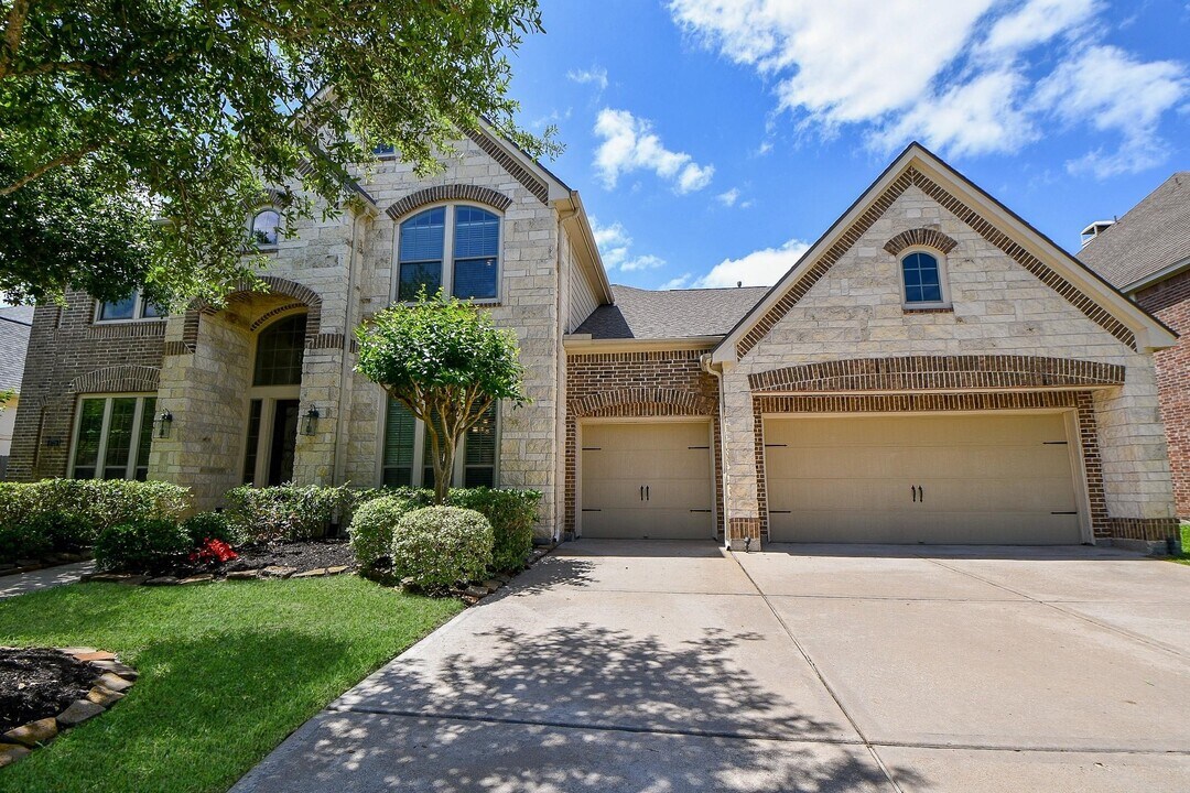 8706 Stowe Creek Ln in Missouri City, TX - Building Photo