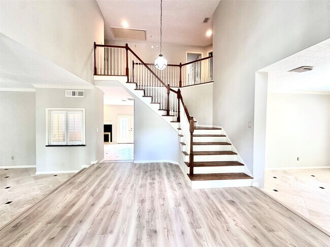 15 Outervale Pl in The Woodlands, TX - Building Photo - Building Photo