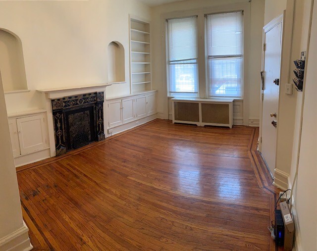 3916 Pine St, Unit 1 in Philadelphia, PA - Building Photo - Building Photo