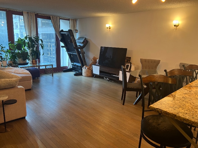 property at 200 N Dearborn St