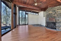 224 Hessian Hills Rd in Croton-on-Hudson, NY - Building Photo - Building Photo