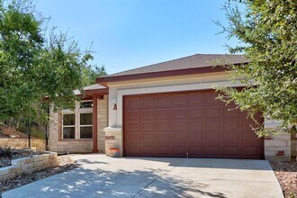 21503 Patton Ave in Lago Vista, TX - Building Photo - Building Photo