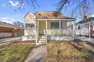 1312 Pagel Ave in Lincoln Park, MI - Building Photo