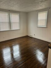 4560 Vista St in Philadelphia, PA - Building Photo - Building Photo
