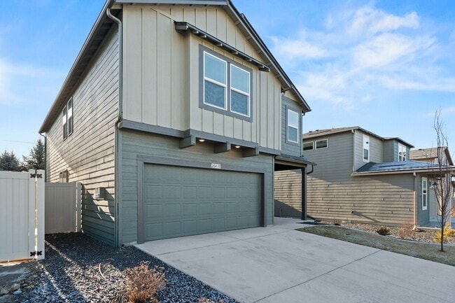 20410 E Legacy Spgs Ct in Liberty Lake, WA - Building Photo - Building Photo