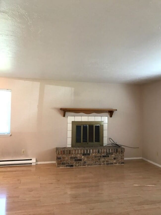 787 Meadows Dr in Twin Falls, ID - Building Photo - Building Photo