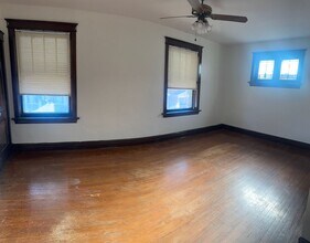 5847 Goener Ave in St. Louis, MO - Building Photo - Building Photo