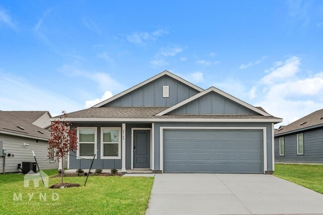 property at 2740 Ctr Crk Ln