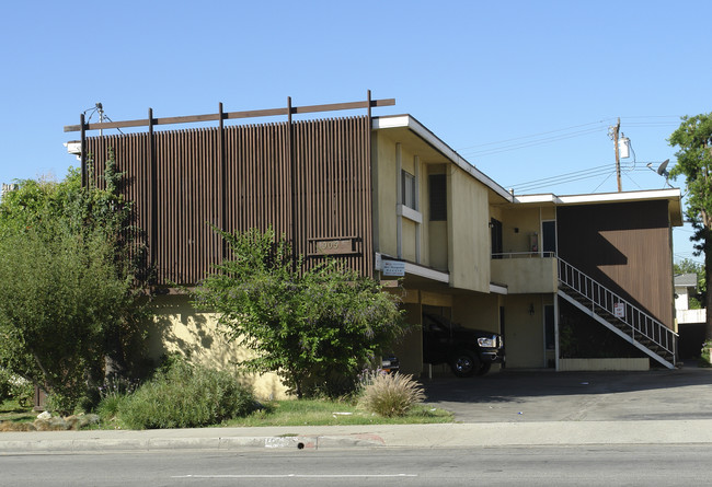 905 N Garfield Ave in Alhambra, CA - Foto de edificio - Building Photo