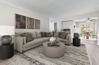 Fox Pointe in Hi-Nella, NJ - Foto de edificio - Building Photo