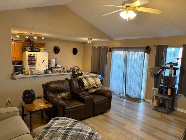 2202 N Benjamin St in Stillwater, OK - Building Photo - Building Photo