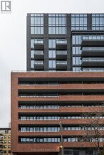 2525 Bathurst St in Toronto, ON - Building Photo - Building Photo