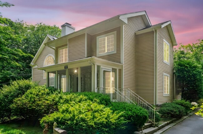 property at 150 Saxon Wood Rd