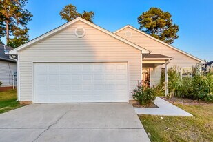 1122 St Phillips Ct in Locust Grove, GA - Building Photo
