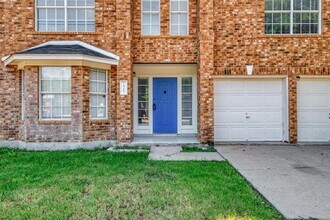 16205 Glorious Ln in Pflugerville, TX - Building Photo - Building Photo