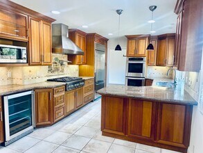 249 Purple Glen Dr in San Jose, CA - Building Photo - Building Photo