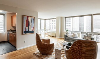 2 Gold St in New York, NY - Building Photo