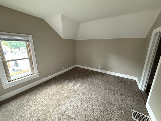 property at 1020 Adams St