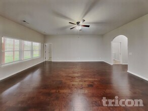 616 Fredericksburg Dr in Gallatin, TN - Building Photo - Building Photo