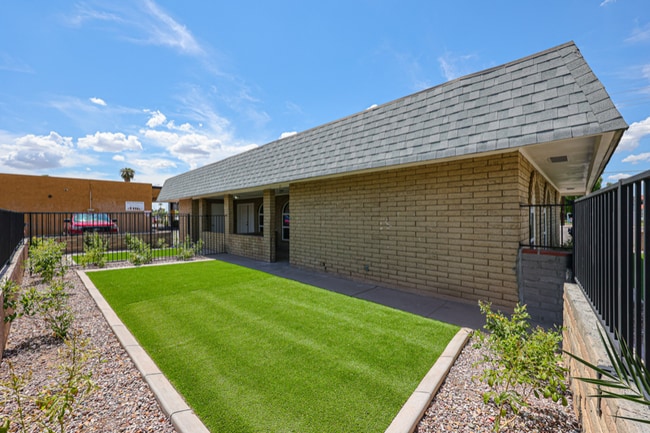 1159 W Drummer Ave in Mesa, AZ - Building Photo - Building Photo