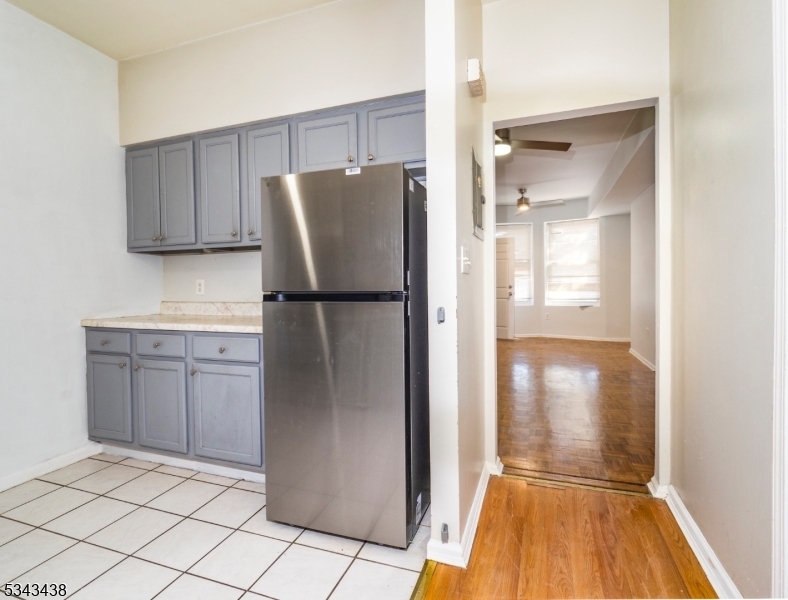 38 3rd St in Newark, NJ - Building Photo