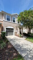 5657 Parkstone Crossing Dr in Jacksonville, FL - Building Photo