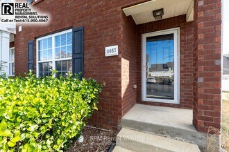 3057 Burnt Pine Dr in Smyrna, TN - Building Photo - Building Photo