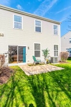 4133 Blackstone Dr in Aurora, IL - Building Photo - Building Photo