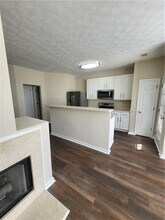 6575 Above Tide Pl in Flowery Branch, GA - Building Photo - Building Photo