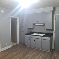 7006 Clement Ave, Unit 3 in Cleveland, OH - Building Photo