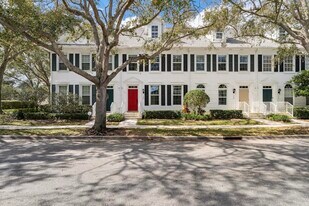 180 Freeport Dr in Jupiter, FL - Building Photo