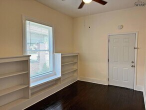 2007 10th St in Wichita Falls, TX - Building Photo - Building Photo