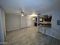 1201 E Lawrence Ln in Phoenix, AZ - Building Photo - Building Photo