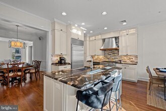 128 Queen St in Alexandria, VA - Building Photo - Building Photo