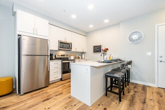 The Station in Chilliwack, BC - Building Photo - Building Photo