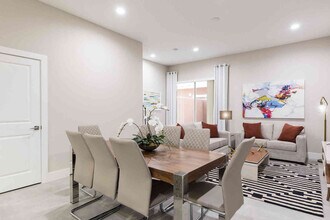 7590 Sunny Dreams Ln in Kissimmee, FL - Building Photo - Building Photo