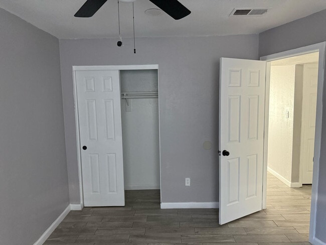 1819 N 40th St in Phoenix, AZ - Foto de edificio - Building Photo