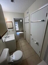 8635 Mallard Reserve Dr, Unit 101 in Tampa, FL - Building Photo - Building Photo