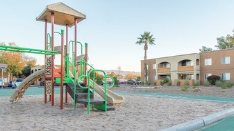 Tanglewood in Tucson, AZ - Building Photo
