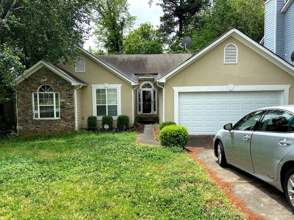 2111 Boone Pl in Snellville, GA - Building Photo