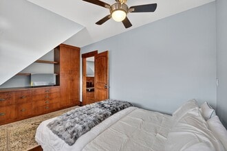 7693 Whileaway Rd W in Park City, UT - Foto de edificio - Building Photo