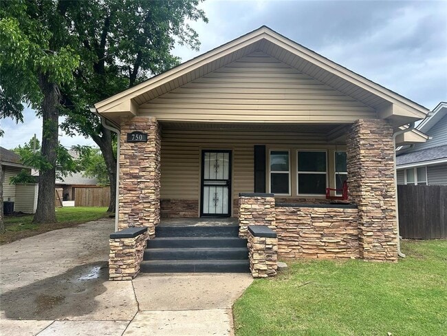 property at 750 Jenkins Ave