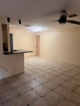 30 Crossings Cir, Unit D in Boynton Beach, FL - Foto de edificio - Building Photo