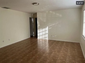 2289 SE Friendship St in Port St. Lucie, FL - Building Photo - Building Photo