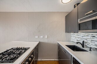 789 N Clarkson St in Denver, CO - Building Photo - Building Photo