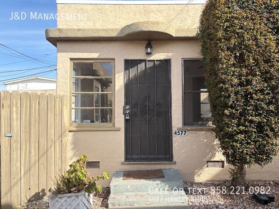 4577 Hawley Blvd in San Diego, CA - Building Photo