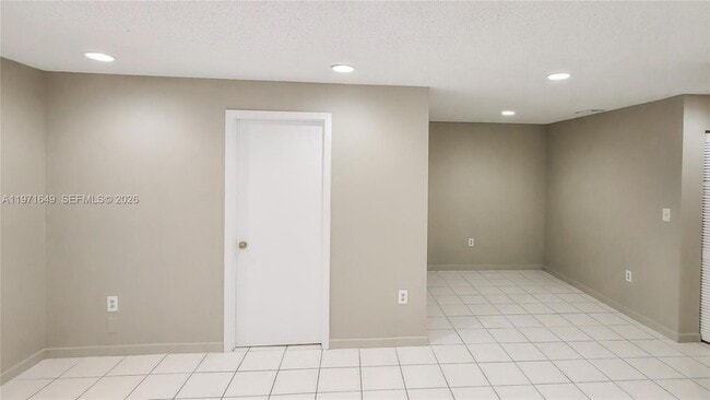 8480 SW 154th Cir Ct, Unit 922 in Miami, FL - Building Photo - Building Photo